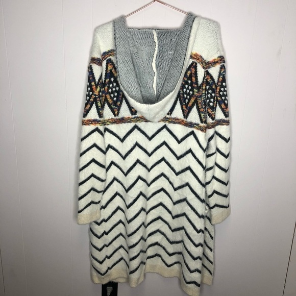 Chevron Boho Hooded Fuzzy Sweater Cardigan - Picture 5 of 7